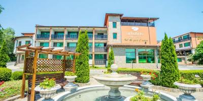 Arkutino Family Resort****