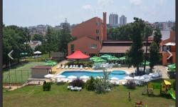 Hotel Neva**