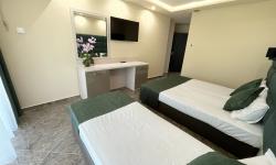 Hotel Neva**