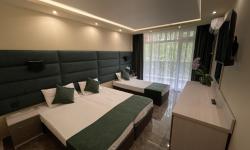 Hotel Neva**